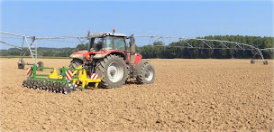 Photo n°5 de Ets LACHAUD à Diou (Service agricole)