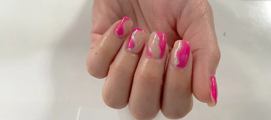 Solar Nails Lounge & Spa