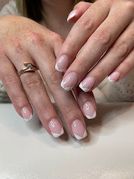 Photo n°26 de Paula's Nail Salon à Nancy (Salon de manucure)