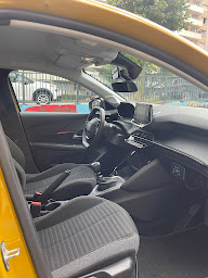 Photo n°6 de Permis OK à Le Kremlin-Bicêtre (Agence de location de voitures)