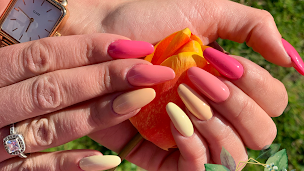 Photo n°5 de Faubourg Des Dames à Saint-Junien (Salon de manucure)