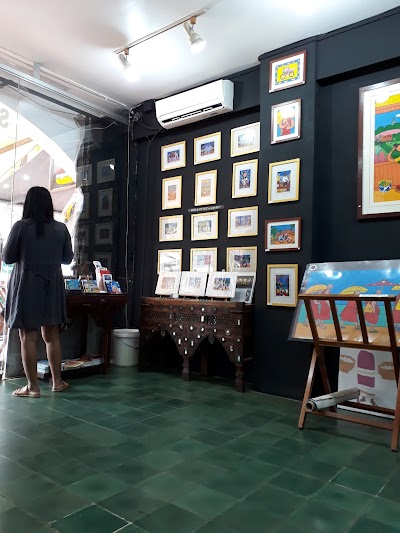 Photos of Stef's HAPPY Cambodia GALLERY, Happy Painting Branch