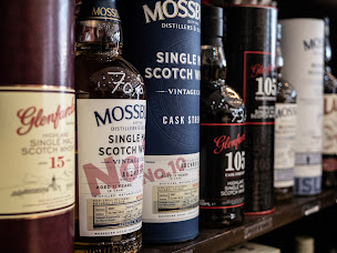 Photo n°7 de Sommellerie de France Homécourt - Vins, champagne & spiritueux à Homécourt (Établissement vinicole)