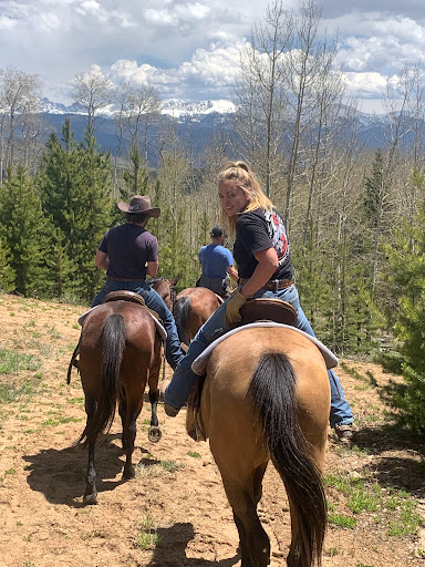 Rocky Mountain Stables Horseback Riding and Sleigh Rides - Thumbnail