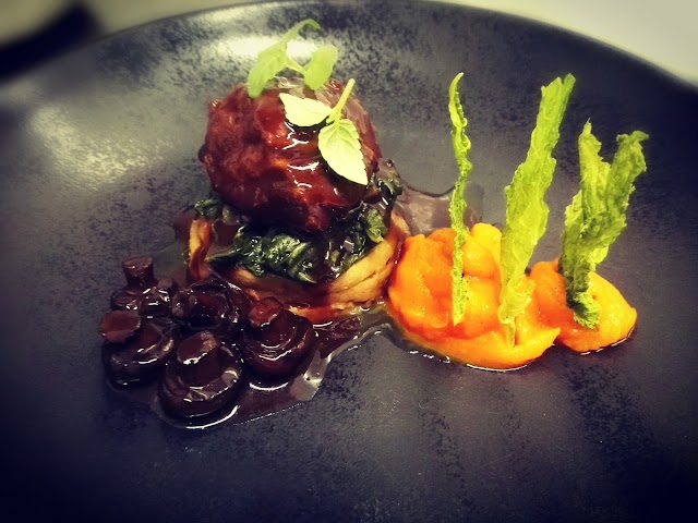 Restaurant Estus.