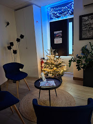 Photo n°5 de Allianz Assurance SERRIERES ET MONTALIEU - Stephanie ROUVEURE à Serrières-de-Briord (Compagnie d'assurance moto)