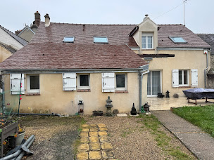 Photo n°34 de Schatz Couvreur à Bagneaux-sur-Loing (Façadier)