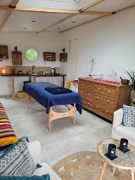 Photo n°1 de PRANHADA - Massages - Reïki - Psychogénéalogie intuitive à Ornaisons (Centre de bien-être)