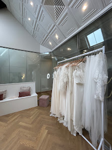 Catherine Deane - The Aisle Edit Huddersfield Rd, Scouthead, Oldham OL4 4AG, United Kingdom