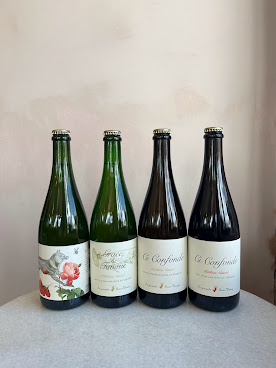 Momma's Grocery + Wine by null