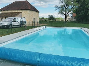 Photo n°4 de FM Services Piscine à Genlis (Entreprise de terrassement)