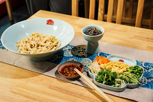 Photo n°4 de Restaurant Gong 宫 老北京铜锅涮肉 à Paris (Salon de thé)