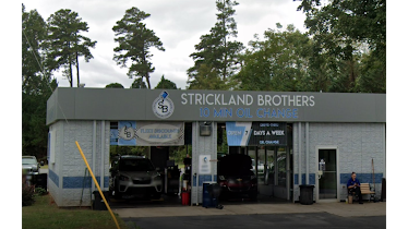 Strickland Brothers 10 Minute Oil Change and Inspection Station