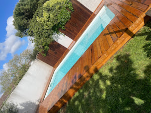 Photo n°8 de Pommard menuiserie à Champagné-les-Marais (Menuisier)