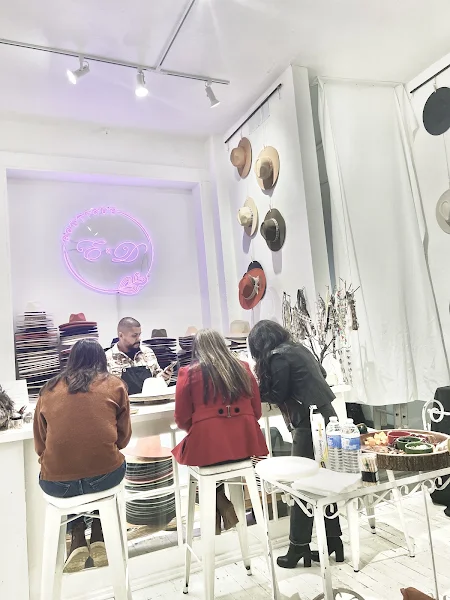 E & D Boutique photo
