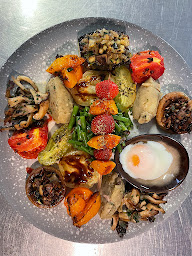 Photo n°25 de L'un des sens à Villefranche-de-Lonchat (Restaurant français)