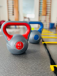 Photo n°2 de Kiné talence - Vuong Kim-Ly, Marty Samuel, Gomes Théo à Talence (Ostéopathe)