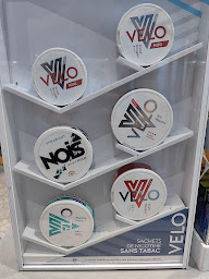 Photo n°10 de 7J/7J TABAC CIGARIUM : CBD FDJ IQOS PUFF SNUS VAPE SHOP CIGARES NICKEL PMU à Paris (Boutique de cigarettes électroniques)