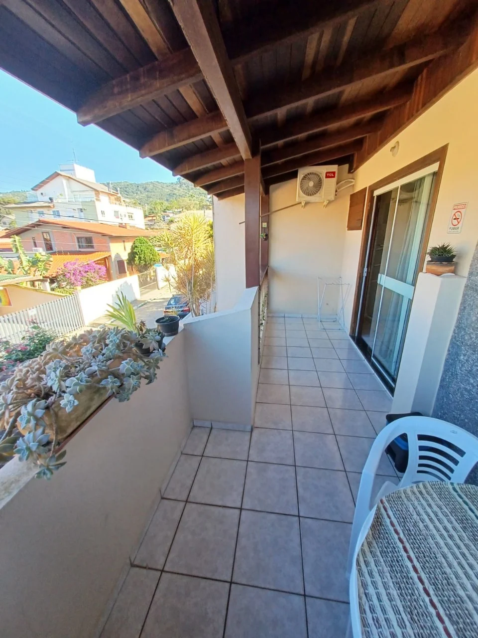 Lagoa Center Hostel