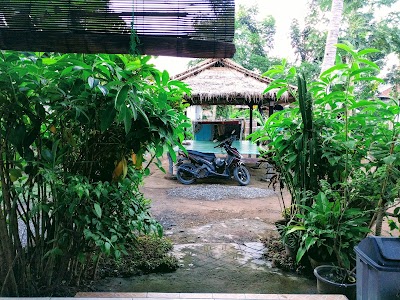 Photos of Eric Guest House