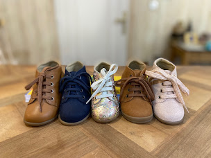 Photo n°5 de La petite chaussure à Les Angles (Magasin de chaussures)