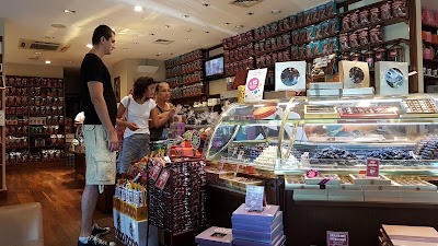 Photos of Coffee World - Airport