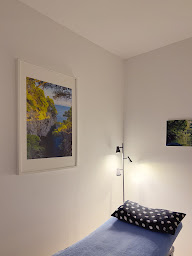 Photo n°1 de Dr Hélène DOUEZI à Saint-Jean-de-Védas (Acupuncteur)