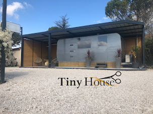 Photo n°1 de Tiny house coiffure à Aix-en-Provence (Salon de coiffure)