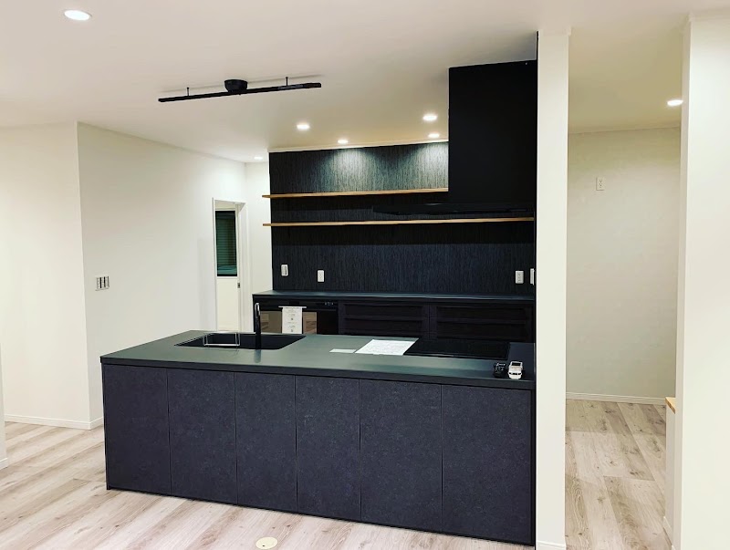 LIXILリフォームショップ 岡崎工務店