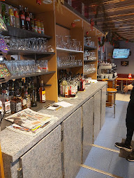 Photo n°2 de Le trotteur à Étreux (Bar PMU)