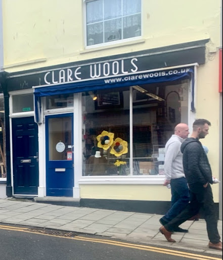 Clare Wools - Visual