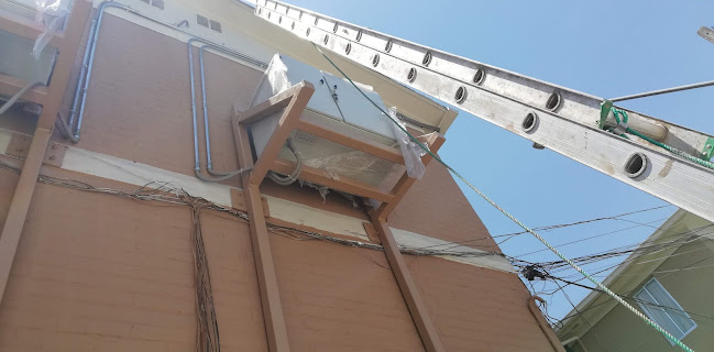 Opinii despre Idering Chile SpA în Lampa - Electricista