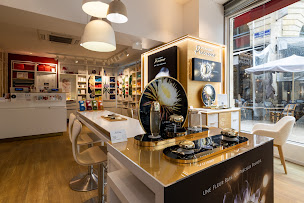 Photo n°34 de Boutique et Spa Clarins Bordeaux à Bordeaux (Institut de spa et bien-être)