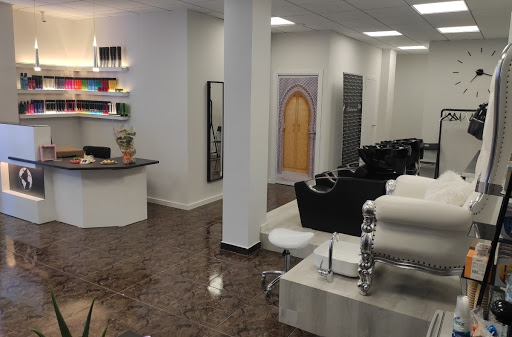 Salon Multicultural - Visual