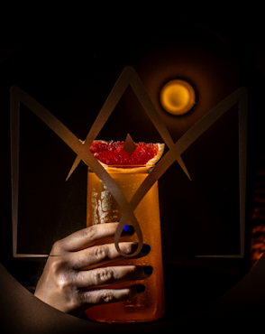 The Monarch Cocktail Bar by null