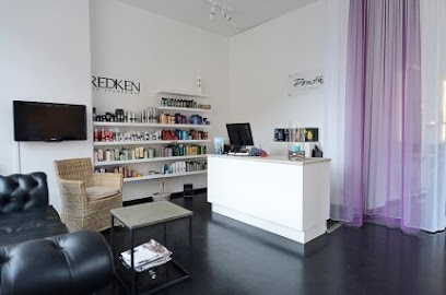 Pontho hair & makeup