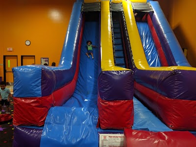 Photos of Pump It Up of Tucson, AZ