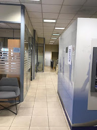 Photo n°2 de LCL Banque et assurance à Oloron-Sainte-Marie (Banque d'épargne)