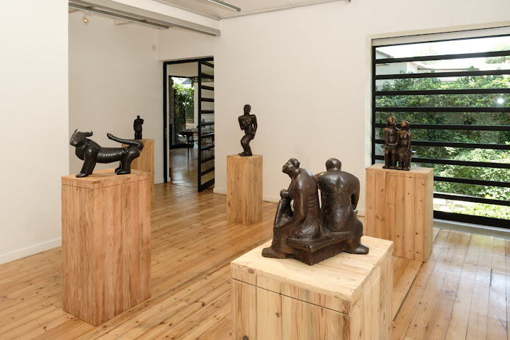 Gallery MOMO by null