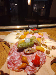 Photo n°10 de Le Grand Café de France à Saint-Marcellin (Cave à vins)