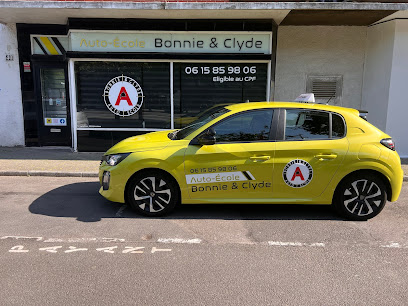 Bonnie & Clyde drive's school