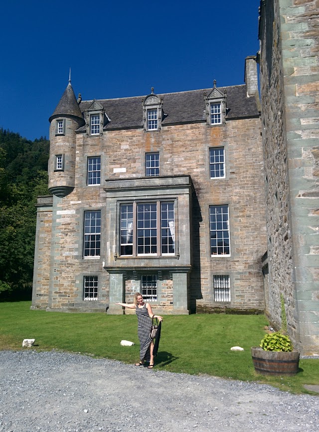 Castle Menzies