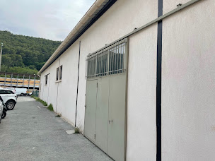 Photo n°2 de carrosserie AMC à Draguignan (Vendeur de voitures d'occasion)