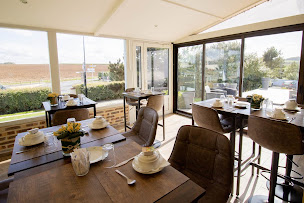 Photo n°13 de VILLA PORT WINSTON B&B à Saint-Côme-de-Fresné (Hôtel)