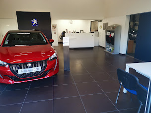 Photo n°1 de PEUGEOT - GERLERO AUTOS à Nivolas-Vermelle (Vendeur de voitures d'occasion)