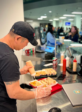 YoYo’s Hotdogs by null