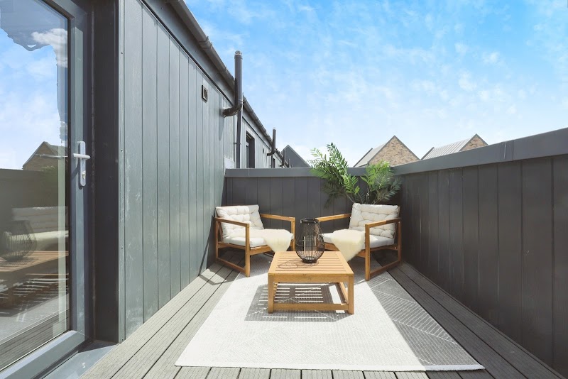 Sky-House Co, Waverley Central photo 3