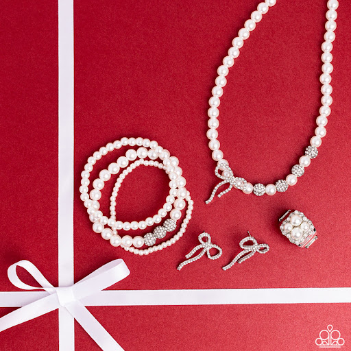 carey's jewelry box - Thumbnail