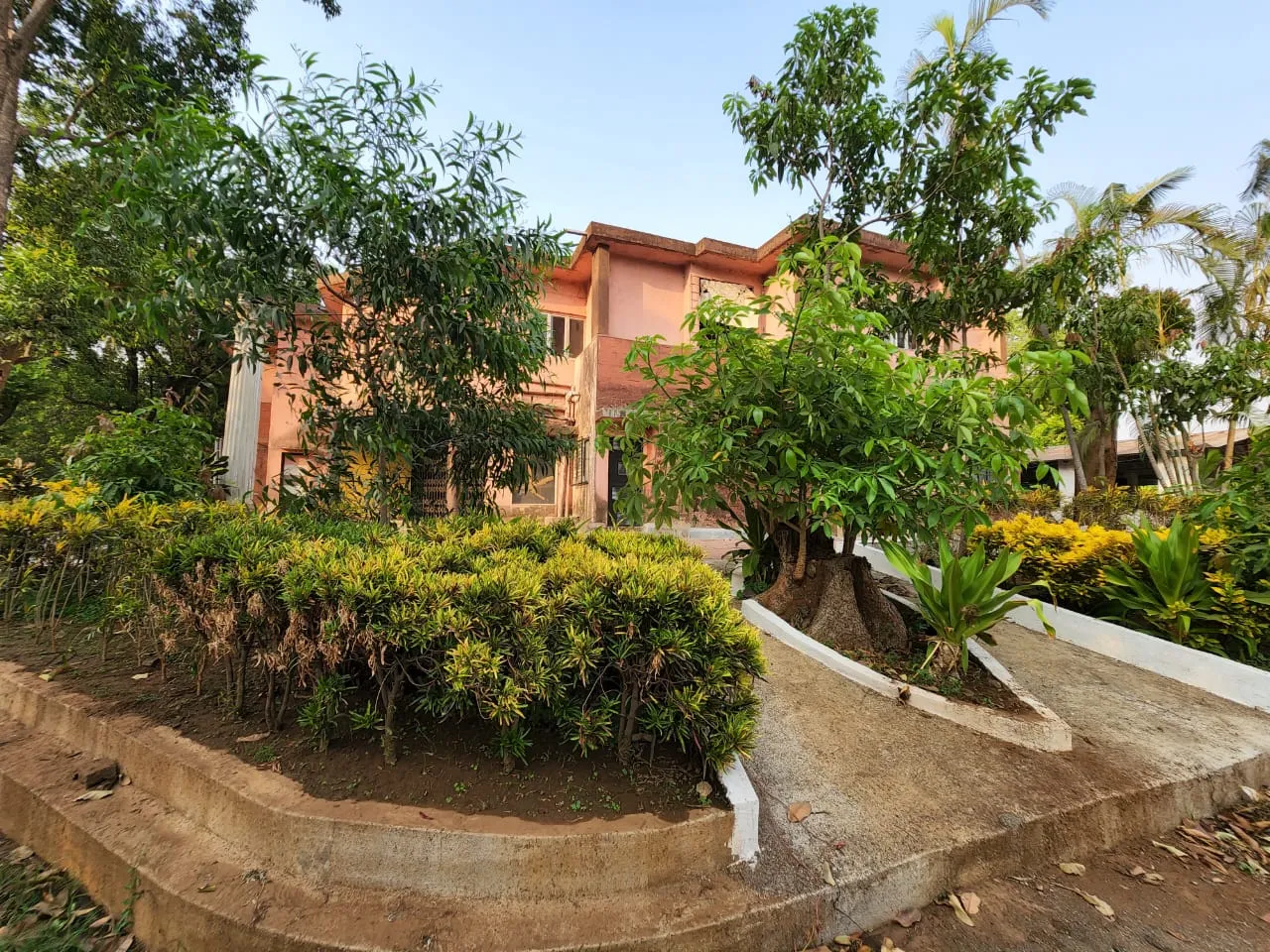 River Side Resort