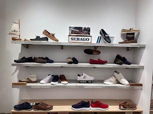 Photo n°10 de Chaussures Boutin à Biarritz (Magasin de chaussures)